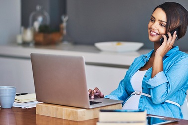 Các lưu ý cần thiết cho mẹ bầu nơi công sở