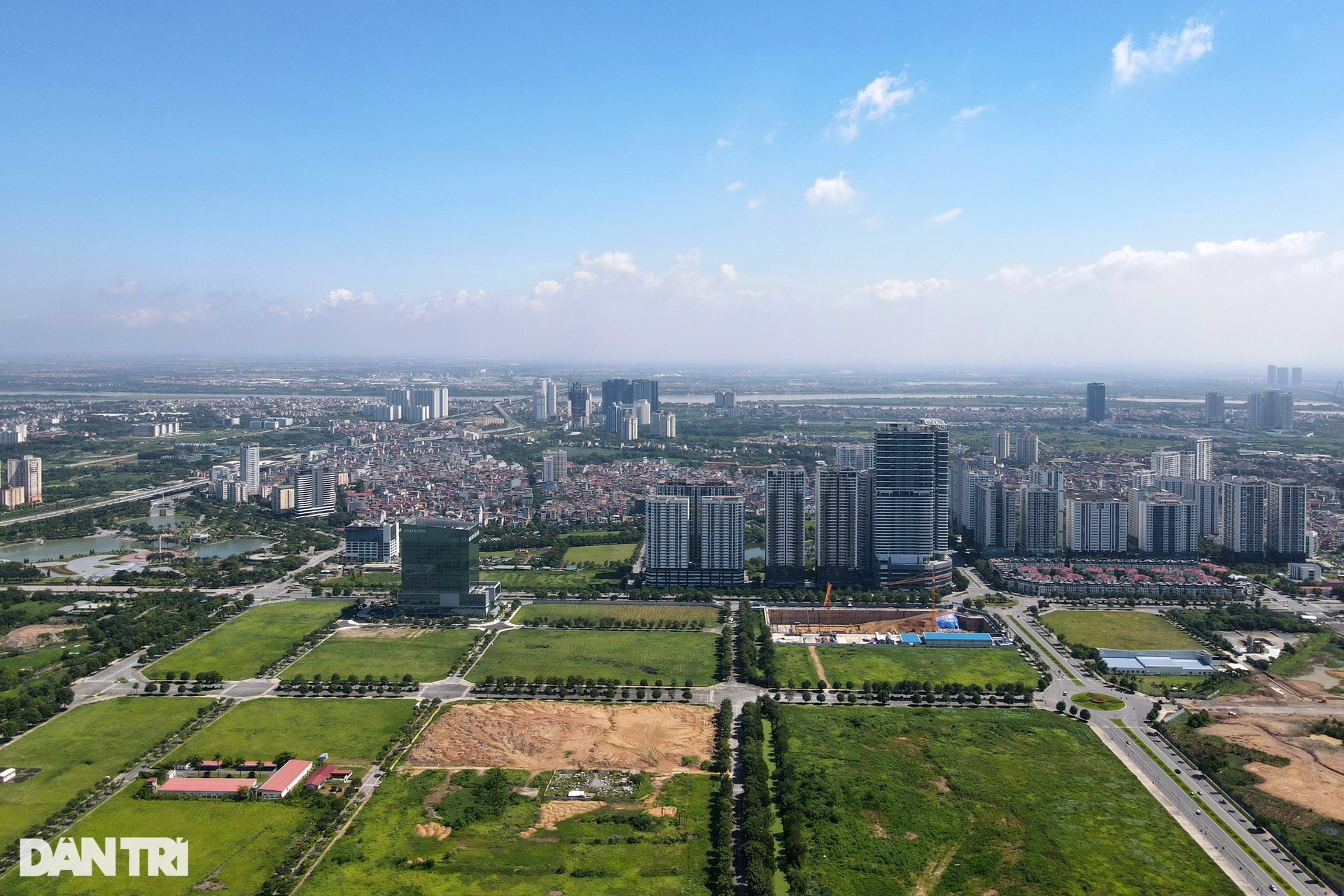 Hiện trạng 2 trục đường quy hoạch đi qua khu đô thị Ngoại giao đoàn - 1 Hiện trạng 2 trục đường quy hoạch đi qua khu đô thị Ngoại giao đoàn - 1