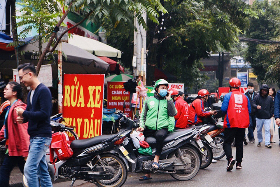 Những dịch vụ ăn theo thời Corona - 1 Những dịch vụ ăn theo thời Corona - 1