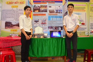 Học sinh “vùng đất học” sáng chế ngôi nhà an toàn chống động đất, bão lũ