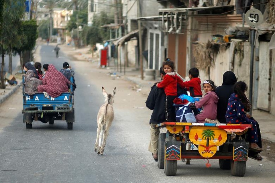 Cảnh sống khốn khổ trong mưa bom bão đạn ở chảo lửa Gaza - 8 Cảnh sống khốn khổ trong mưa bom bão đạn ở chảo lửa Gaza - 8