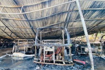 22 xe điện du lịch ở Hội An bị thiêu rụi