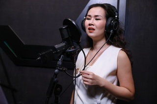 Võ Hạ Trâm hát "Rực rỡ ngày mới", sự nghiệp thăng hoa sau bản hit tỷ view - 2