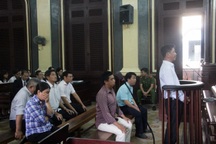 Vụ án VN Pharma: Xử tội buôn lậu là sai luật?