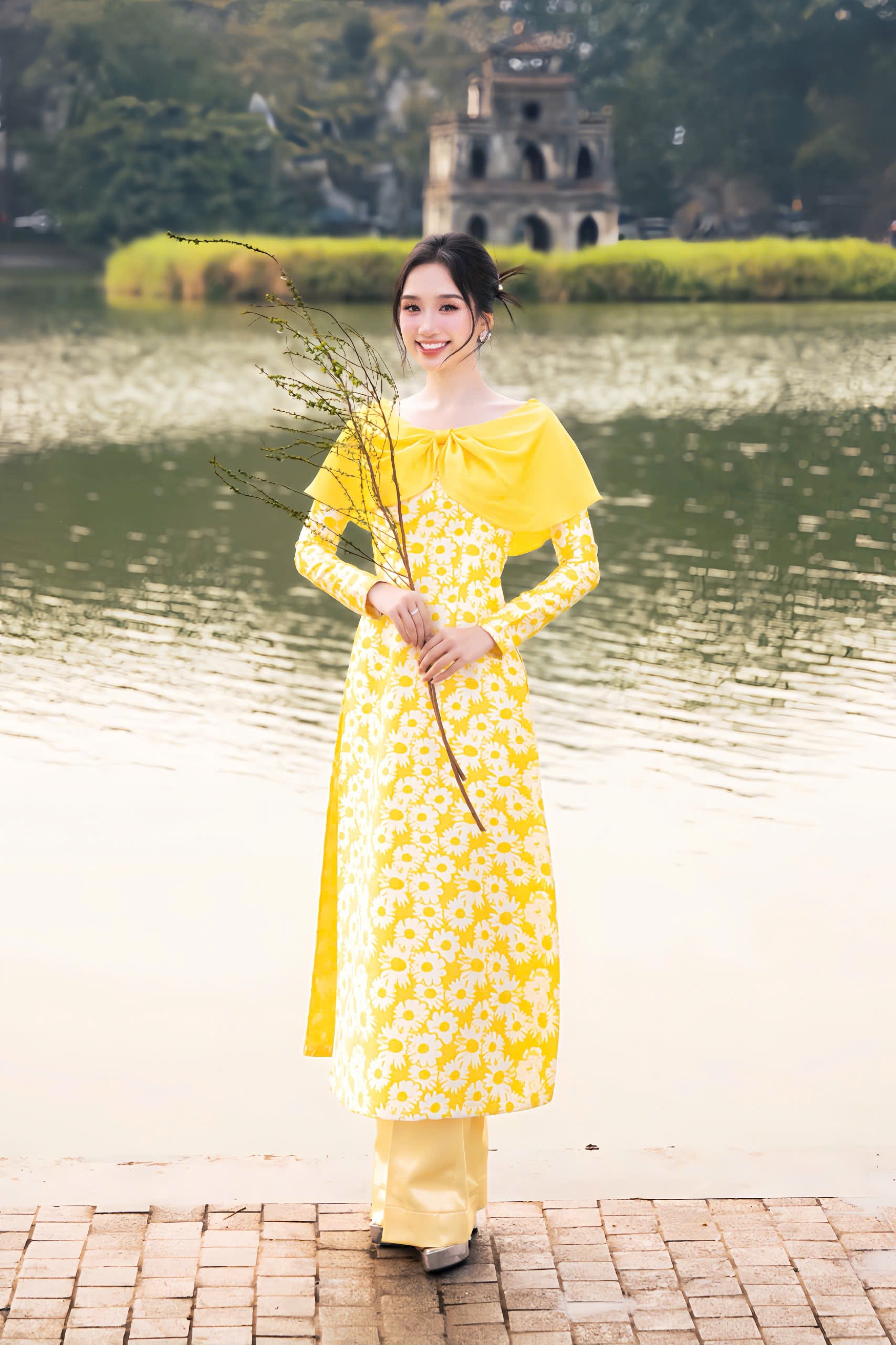 Hoa hậu Dương Trà Giang thích cùng mẹ vào bếp nấu ăn ngày Tết - 1 Hoa hậu Dương Trà Giang thích cùng mẹ vào bếp nấu ăn ngày Tết - 1
