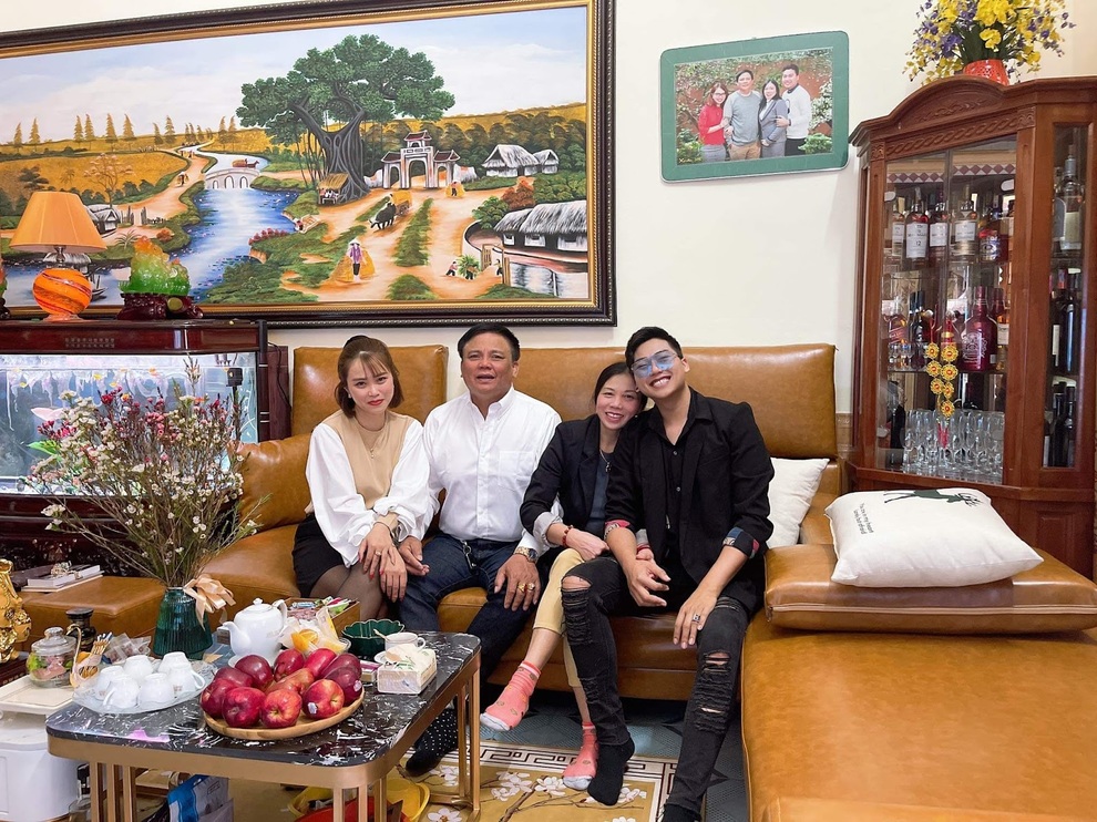 Bạn trẻ tranh luận: Có nên đưa lương cho bố mẹ hàng tháng? - 2 Bạn trẻ tranh luận: Có nên đưa lương cho bố mẹ hàng tháng? - 2