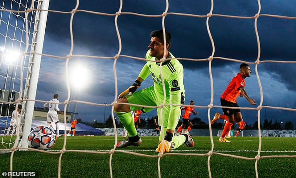 Real Madrid tìm vé đi tiếp, Inter Milan vào thế đường cùng - 3 Real Madrid tìm vé đi tiếp, Inter Milan vào thế đường cùng - 3