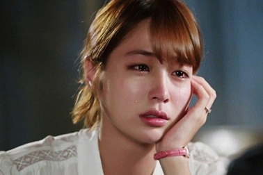 Bất chấp đi làm vợ hai, tôi gục ngã khi nhìn thấy tờ hoá đơn khách sạn