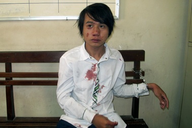 Hà Nội: CSGT dũng cảm bắt cướp trên phố