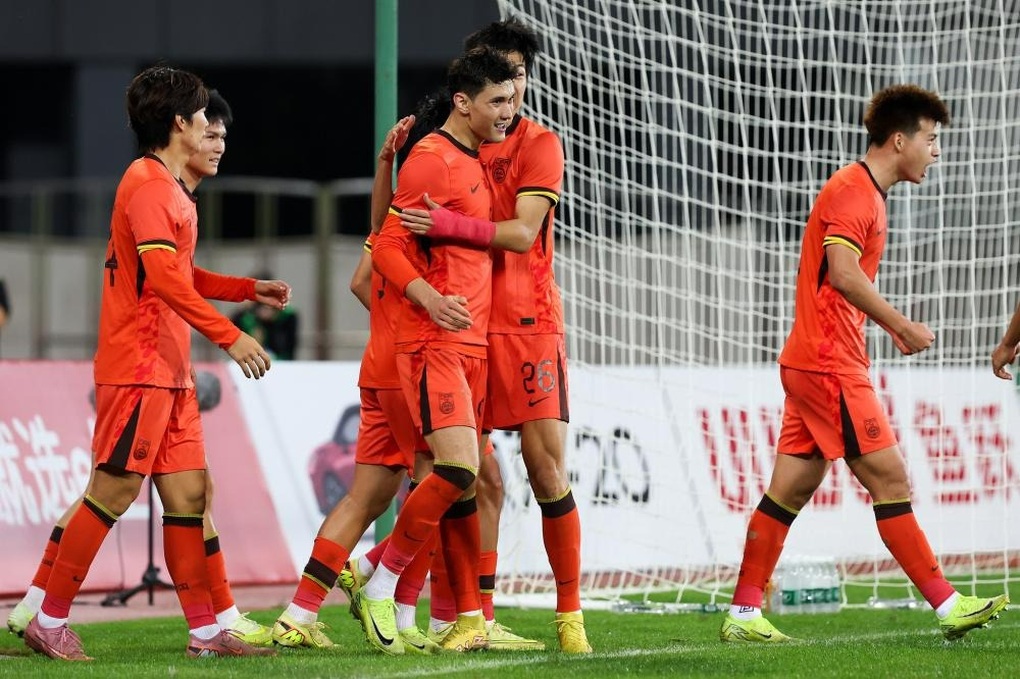 U22 ویتنام U22 ازبکستان سے ہارنے پر ایشیائی شائقین کا ردعمل - 2 Phản ứng của CĐV châu Á khi U22 Việt Nam thua U22 Uzbekistan - 2