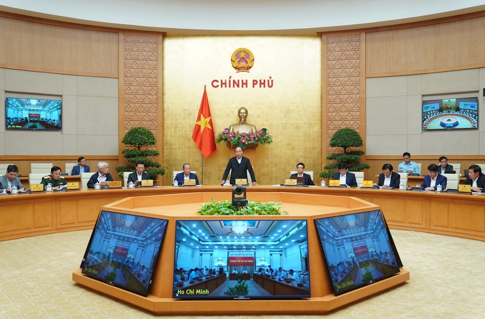 Làm rõ trách nhiệm việc tiếp viên hàng không làm lây Covid-19 ra cộng đồng - 1 Làm rõ trách nhiệm việc tiếp viên hàng không làm lây Covid-19 ra cộng đồng - 1