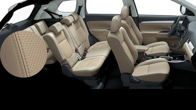 Cận cảnh mẫu ô tô Mitsubishi xả kho, giá giảm mạnh, thấp chưa từng có tại Việt Nam - Ảnh 6. Cận cảnh mẫu ô tô Mitsubishi xả kho, giá giảm mạnh, thấp chưa từng có tại Việt Nam - Ảnh 6.