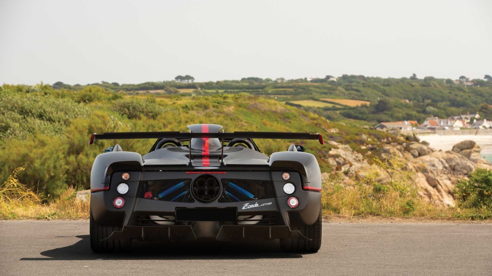 Pagani Zonda Aether – Dành cho những người “biết chơi”, nhưng phải có tiền - 6 Pagani Zonda Aether – Dành cho những người “biết chơi”, nhưng phải có tiền - 6
