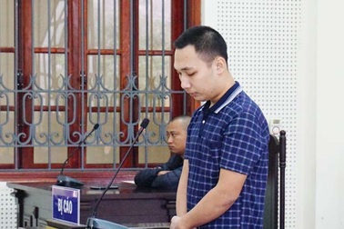 Thuê hàng loạt ô tô tự lái rồi cầm cố lấy tiền tiêu xài