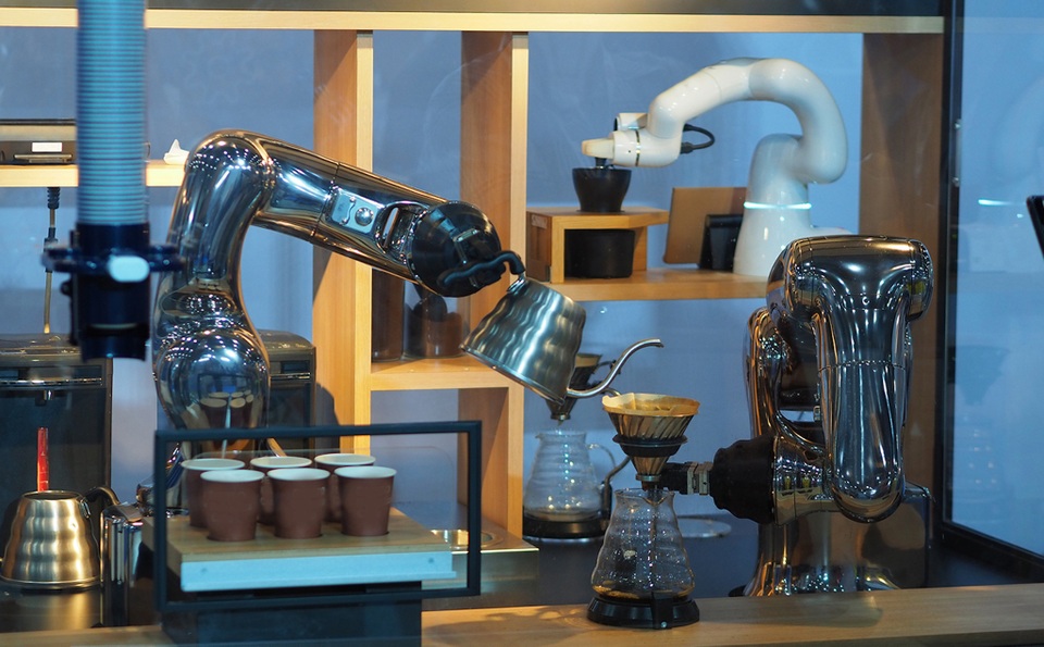 Quán cà phê cho robot phục vụ từ A-Z - 2 Quán cà phê cho robot phục vụ từ A-Z - 2