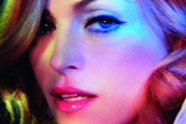 Madonna quá chiều con nuôi!