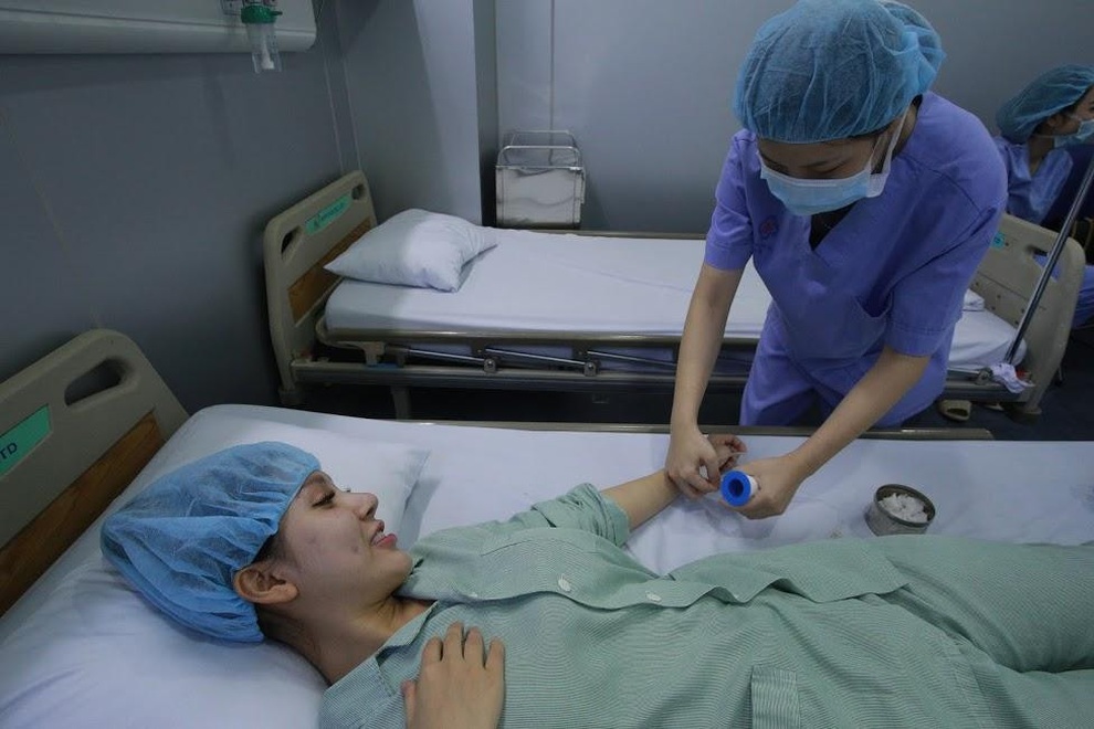 Chuyên gia làm đẹp mách bạn: Những điều ít ai biết về nâng ngực - 3 Chuyên gia làm đẹp mách bạn: Những điều ít ai biết về nâng ngực - 3