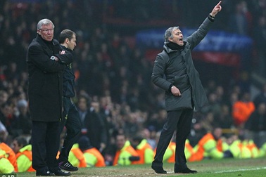 Mourinho đồng cảm với nỗi đau của Alex Ferguson