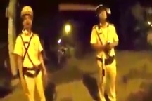 Tạm đình chỉ công tác Đội phó CSGT bị tố đánh người