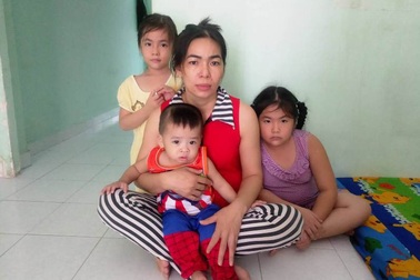 Thương người mẹ chỉ mong có 20 triệu đồng cho con đi chữa bệnh