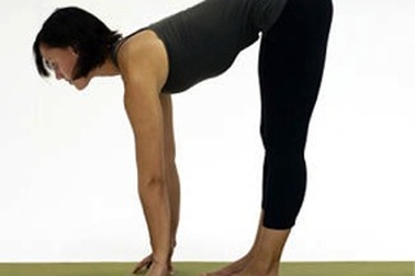 Những lưu ý khi tập yoga ở người bị đau dây thần kinh toạ