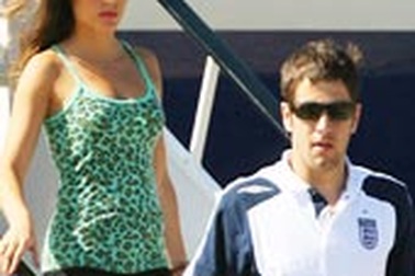 20.000 bảng cho sinh nhật của Joe Cole