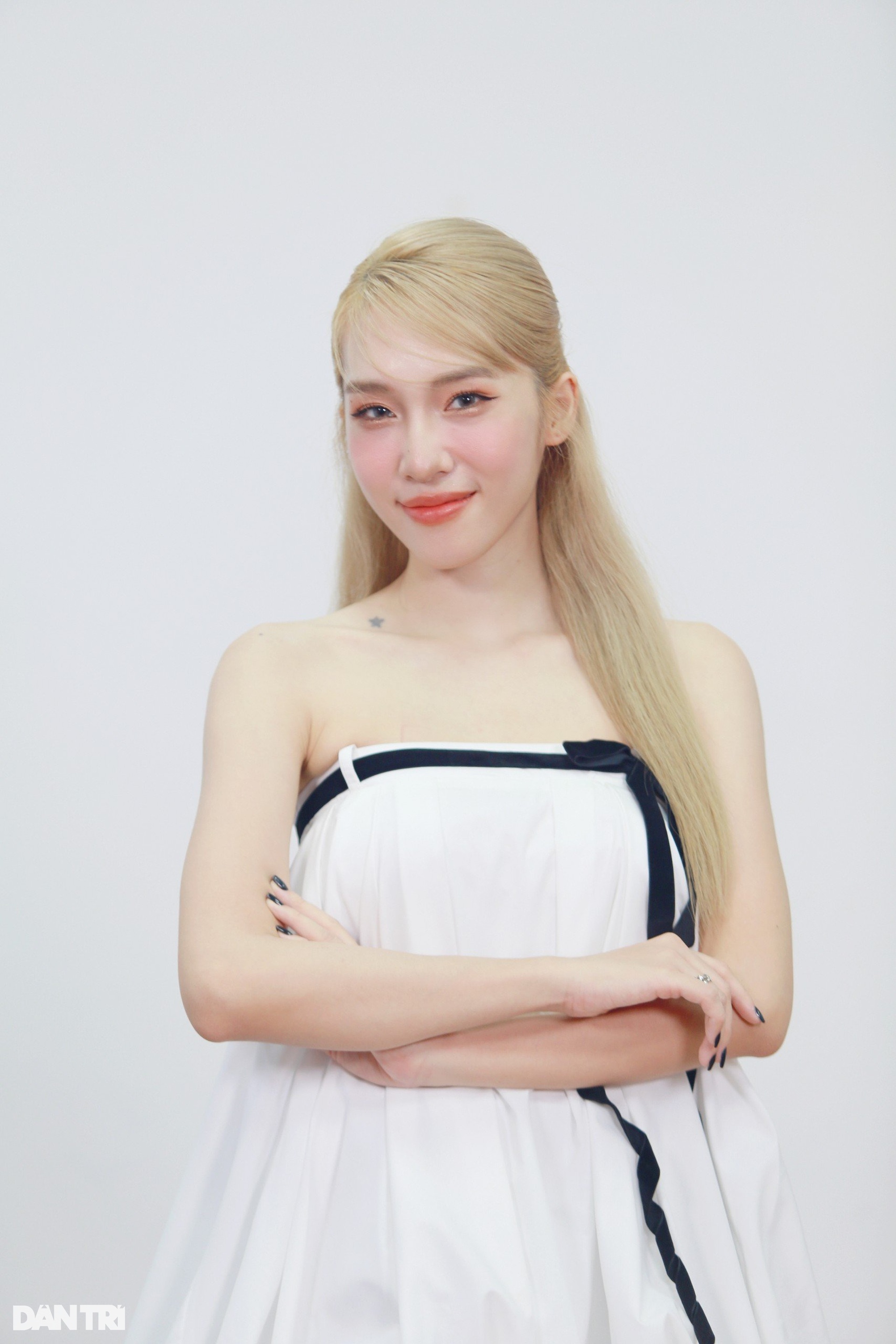 Emily - rapper BigDaddy: Chồng giỏi chăm con, hay tìm cách khen vợ - 3 Emily - rapper BigDaddy: Chồng giỏi chăm con, hay tìm cách khen vợ - 3