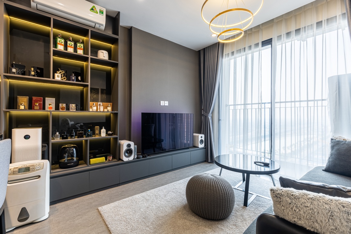 Căn hộ 43 m2 lạ mà sang với nội thất tông đen của chàng trai độc thân - 5 Căn hộ 43 m2 lạ mà sang với nội thất tông đen của chàng trai độc thân - 5