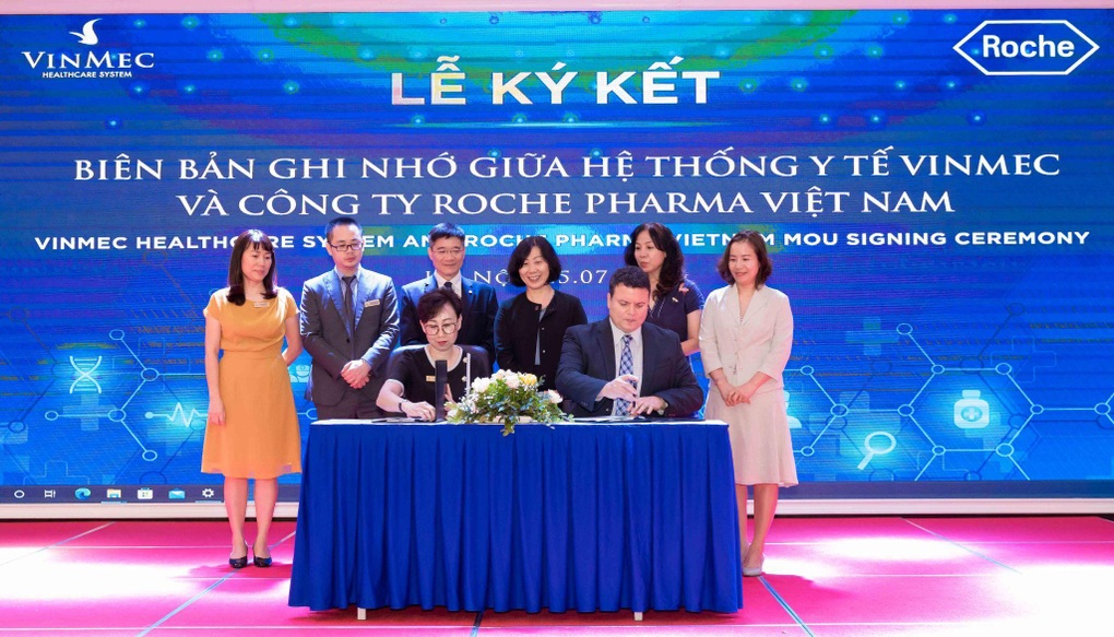 Vinmec hợp tác với Roche Pharma Việt Nam trong nghiên cứu và điều trị ung thư - 3 Vinmec hợp tác với Roche Pharma Việt Nam trong nghiên cứu và điều trị ung thư - 3