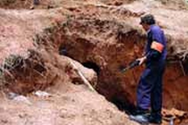 Thung lũng Tình Yêu bị đào nát để tìm quặng