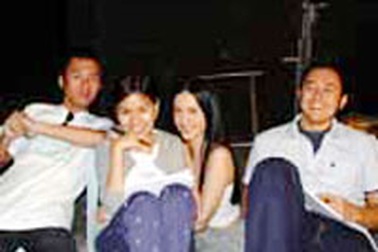 Viết lời quảng cáo - nghề hấp dẫn giới trẻ