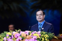 Ông Nguyễn Đình Khang tái đắc cử Chủ tịch Tổng Liên đoàn Lao động Việt Nam