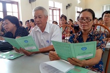 Tới 30/9: Bàn giao hơn 13 triệu sổ BHXH tới người lao động