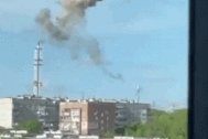 Khoảnh khắc Nga tập kích phá hủy tháp truyền hình Ukraine