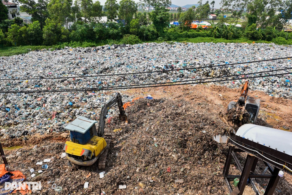 Ăn ngủ với rác, kỹ sư Việt tạo hệ thống xử lý rác không phát thải đầu tiên - 9 Ăn ngủ với rác, kỹ sư Việt tạo hệ thống xử lý rác không phát thải đầu tiên - 9