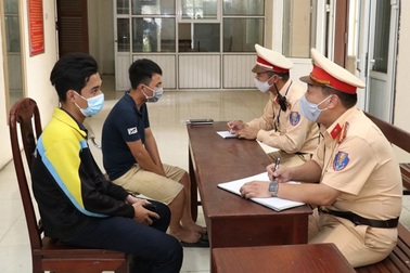 Công an Ninh Bình ngăn 2,5 tấn thịt lợn hôi thối chuẩn bị lên bàn ăn