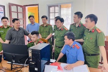 "Tín dụng đen online" và nỗi ám ảnh trò "khủng bố" đòi nợ