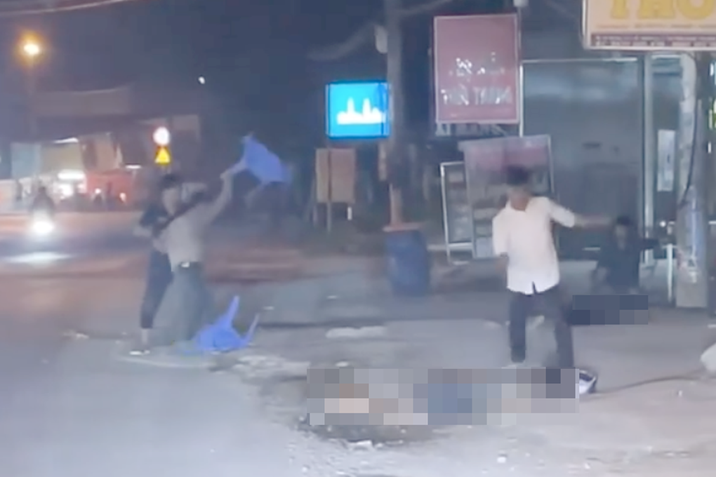 Hỗn chiến trong đêm ở Bình Dương, 2 người tử vong - 1 Hỗn chiến trong đêm ở Bình Dương, 2 người tử vong - 1