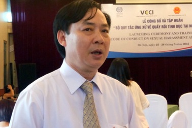 Để nhận diện hành vi quấy rối tình dục cần những ví dụ cụ thể