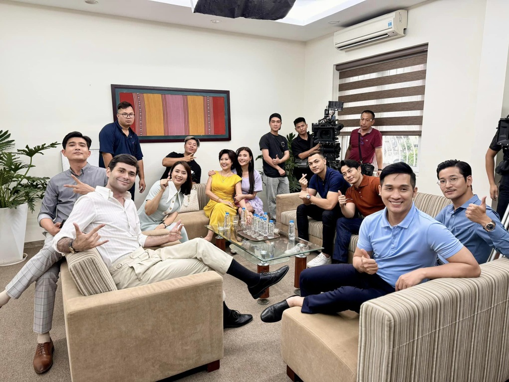 Những hình ảnh vui nhộn, không lên sóng của phim Trạm cứu hộ trái tim - 10 Những hình ảnh vui nhộn, không lên sóng của phim Trạm cứu hộ trái tim - 10