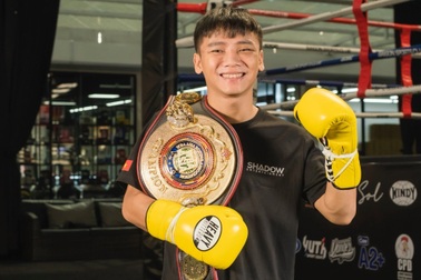 Tuổi thơ cơ cực và cái duyên với võ thuật của nhà vô địch quyền anh châu Á