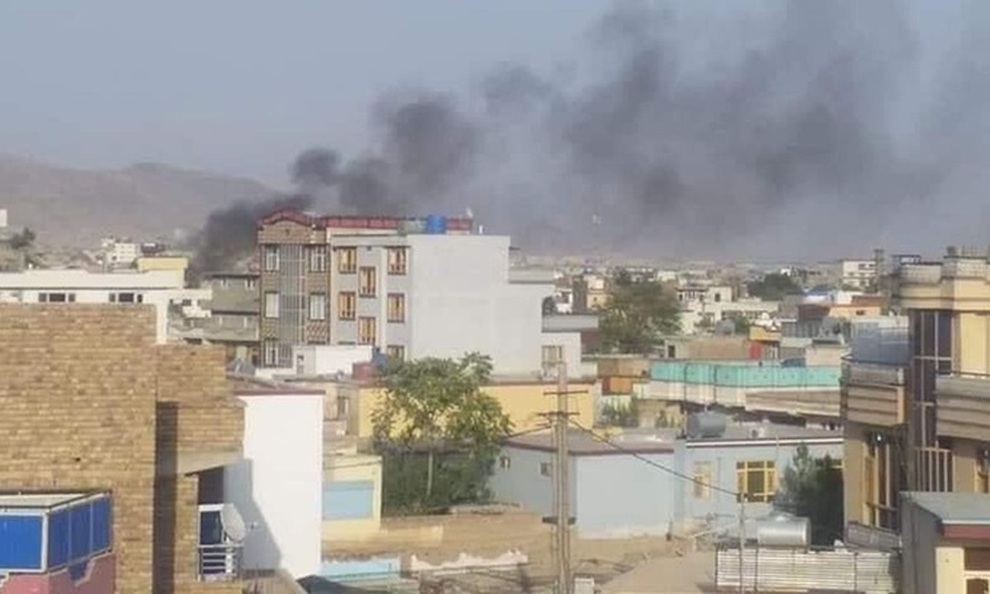 Sân bay Kabul bị tập kích bằng một loạt tên lửa - 1