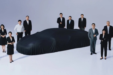 Siêu xe đầu tiên của GWM lộ diện, sử dụng máy hybrid V8