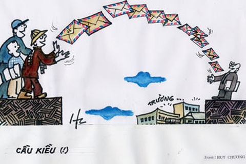 Khi số điểm được chấm bằng… “phong bì”!