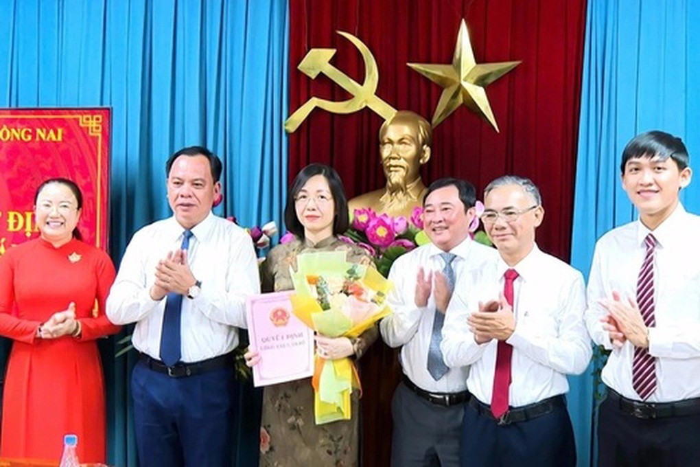 Ông Võ Tấn Đức làm Bí thư Đảng ủy UBND tỉnh Đồng Nai nhiệm kỳ mới - 3 Ông Võ Tấn Đức làm Bí thư Đảng ủy UBND tỉnh Đồng Nai nhiệm kỳ mới - 3