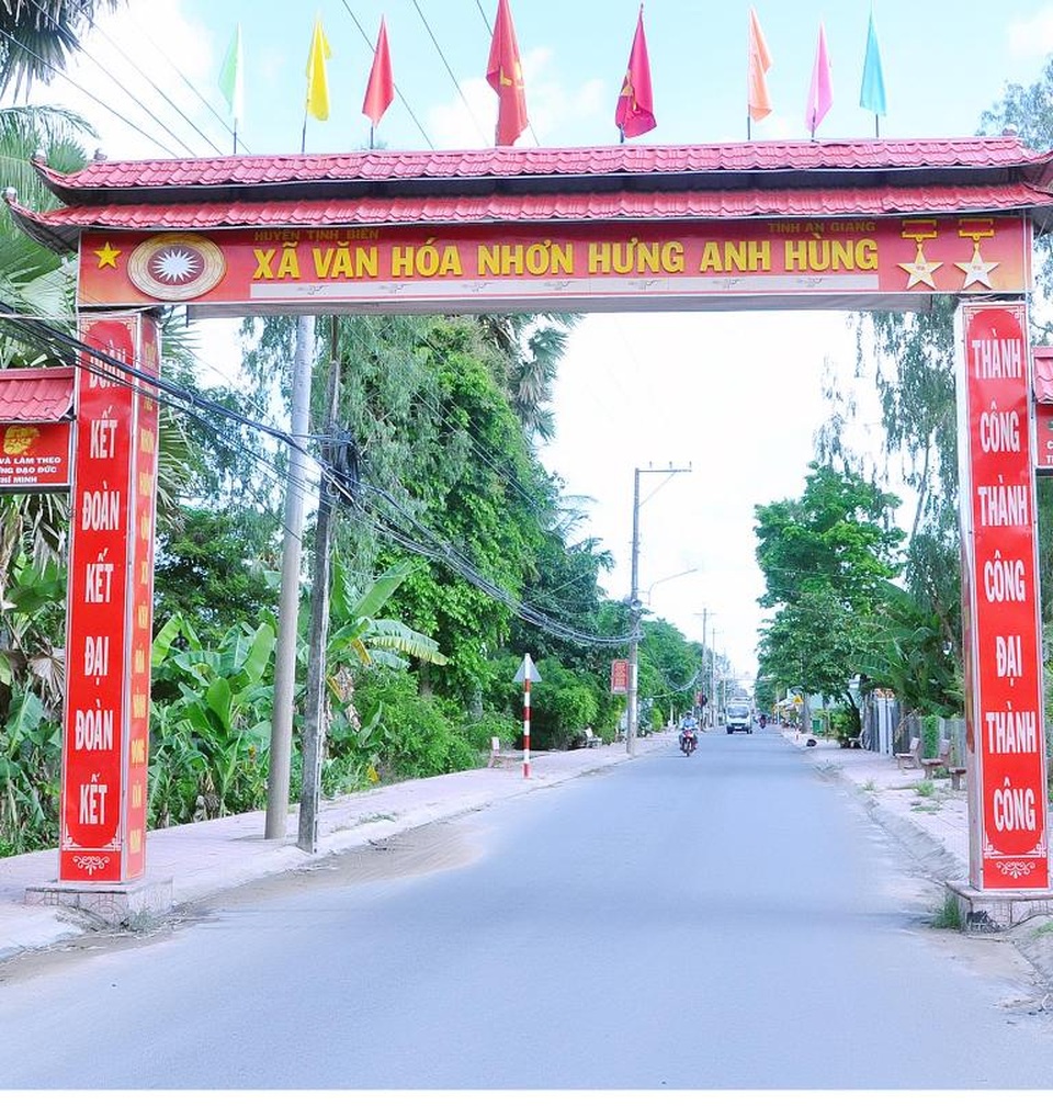 Xây dựng Nông thôn mới ở huyện biên giới: Cần sự đồng lòng! - 2 Xây dựng Nông thôn mới ở huyện biên giới: Cần sự đồng lòng! - 2