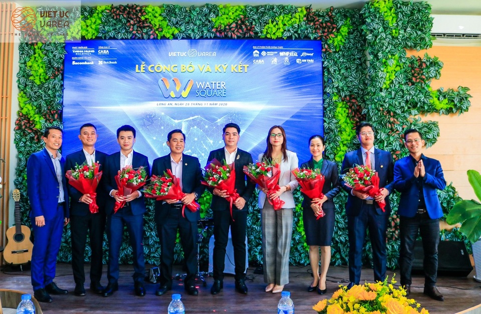Khu Tây tiếp tục dậy sóng với siêu phẩm Phố Thương gia Water Square - 1 Khu Tây tiếp tục dậy sóng với siêu phẩm Phố Thương gia Water Square - 1