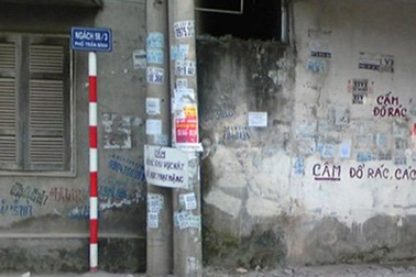 Hà Nội: Xuất hiện kẻ bệnh hoạn chuyên rạch lưng nữ sinh