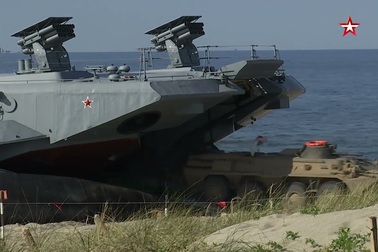 Vũ khí tối tân phô diễn sức mạnh trong tập trận Zapad-2021-2021