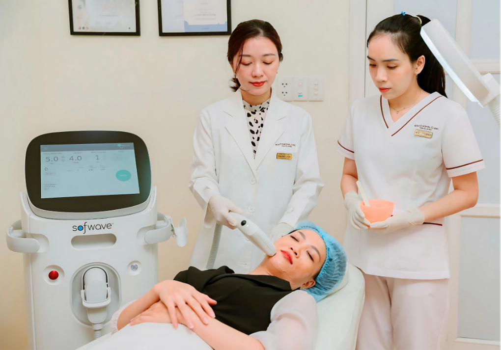Bí quyết trẻ hóa da an toàn, không cần nghỉ dưỡng với Sofwave - 5